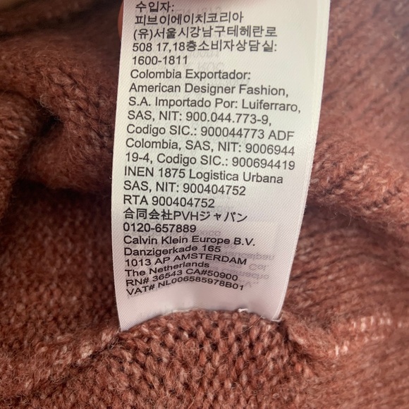 Calvin Klein V Neck Bell Sleeve Sweater - Picture 7 of 8